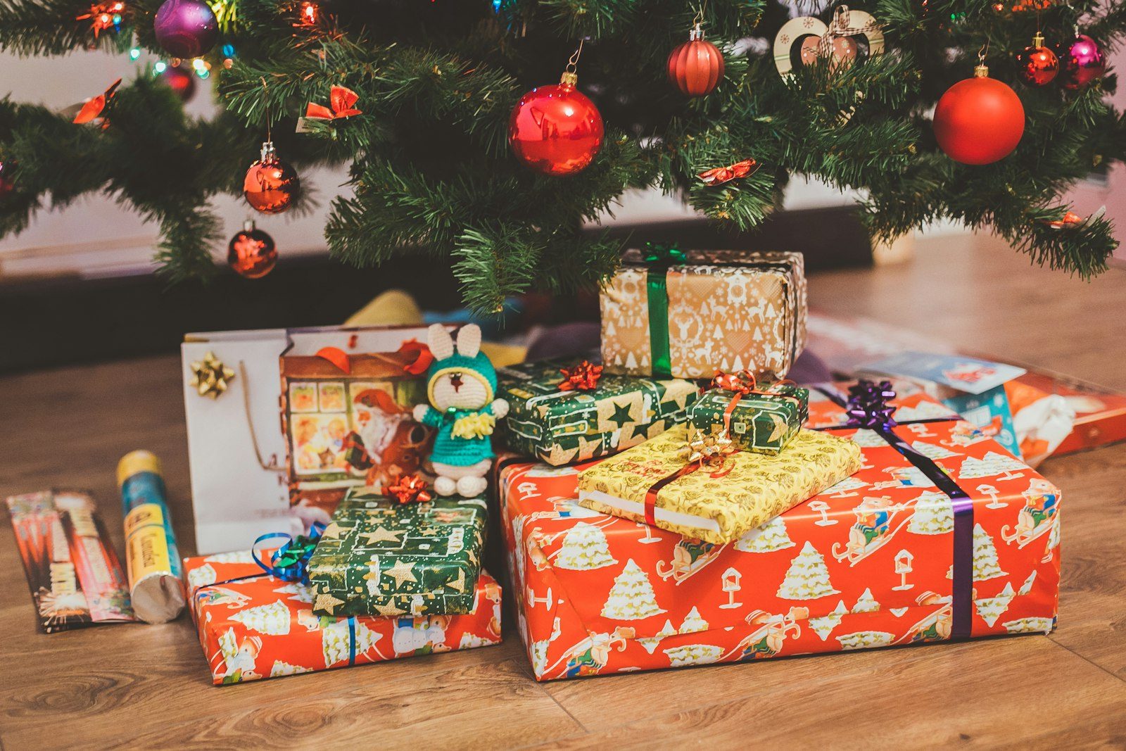 Christmas tree with woven tree collar